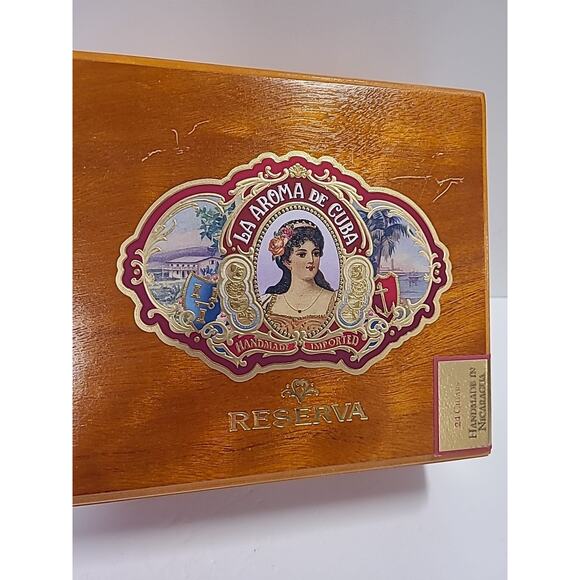 La Aroma De Cuba Reserva Nicaragua Cigar Box Wooden EMPTY - Picture 2 of 15
